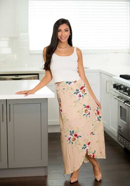 Teen Gianna Dior poses butt naked on the kitchen counter