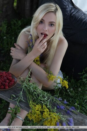 Small-tittied bitch poses in different positions slowly taking outfit off