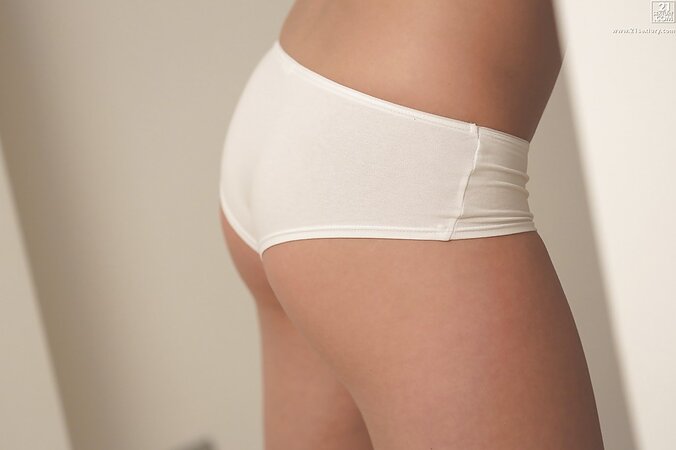 Boyfriend is still at work so blonde spends time by massaging cunny all over home