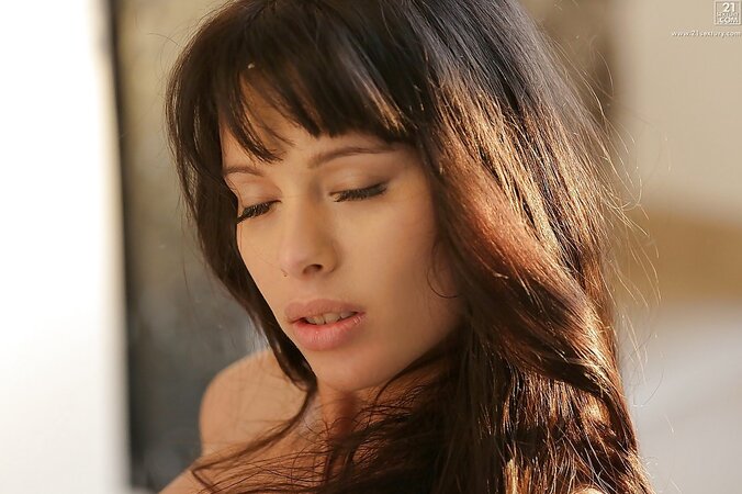 Hot lovemaking on the floor of gorgeous brunette Kitty Lovedream and her ex