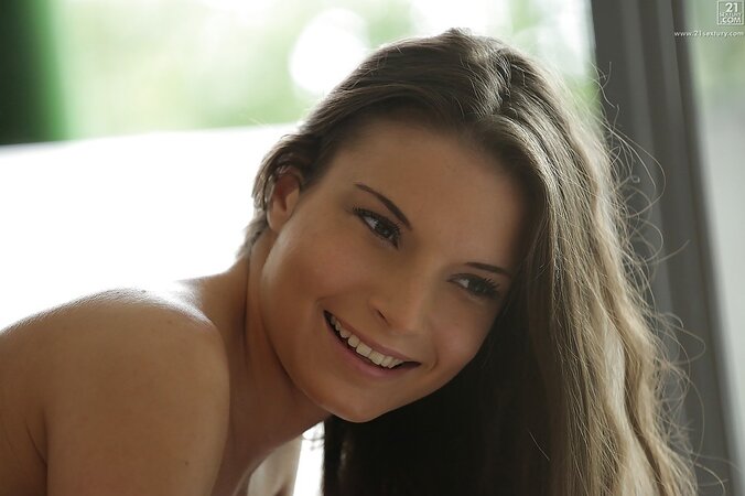 Wonderful Hungarian chick and sweetheart try sixty-nine sex position