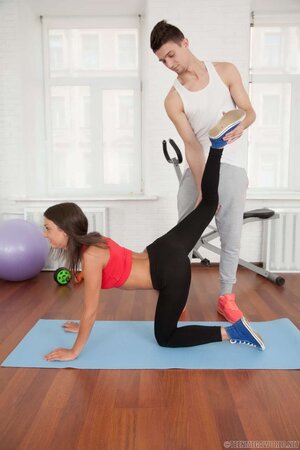 Personal trainer fucks and cums on the angelic face of Russian girl