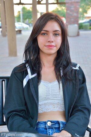 Girl isn't a slut so she never gets scored by men and just masturbates