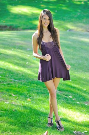 Chick loves striptease tricks very much and goes to a public park to play