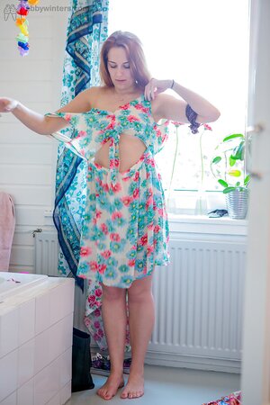 Girl with hairy pussy doesn't know that a roommate spies on her during dressing