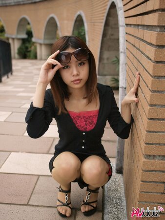 Man doesn't ask horny oriental girl to flash boobies but just her eyes