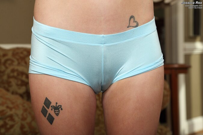 Brunette stops drinking tea and masturbates as soon as notices guy with camera