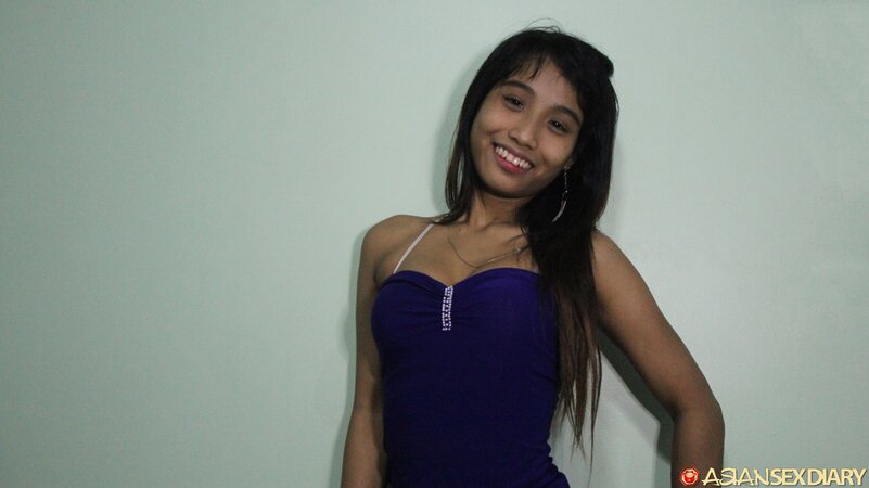 Beautiful Philippine girl undresses to demonstrate naked body for money