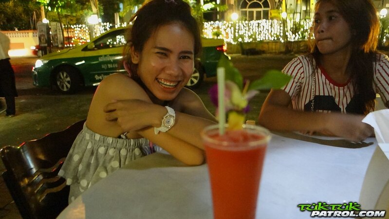 In the cafe boy hooks up with Thai babe who agrees to pose for him in lingerie