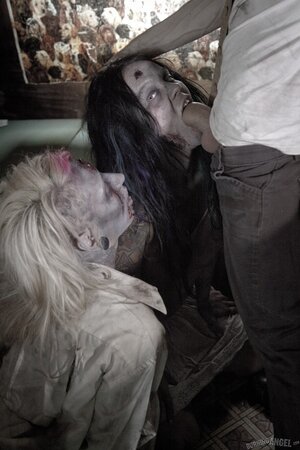 Sluts are zombies now but still they remember how to suck and be banged