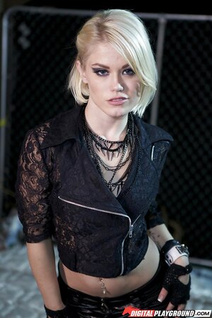 Man films how girlfriend performs strip show that slowly turns into masturbation