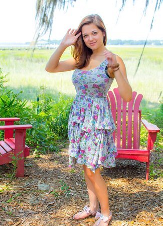 Sweet amateur belle pulls cute dress off and reveals her big breasts outdoors