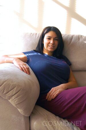 Big-assed Mulatto gal strips to lingerie and teases with her perfect curves