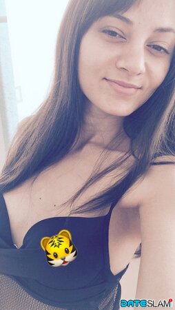 Ukrainian doesn't have outstanding curves but anyway she wants to show them