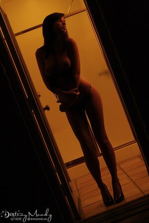 Guys like to see naked pictures of enchanting young ladies like this one