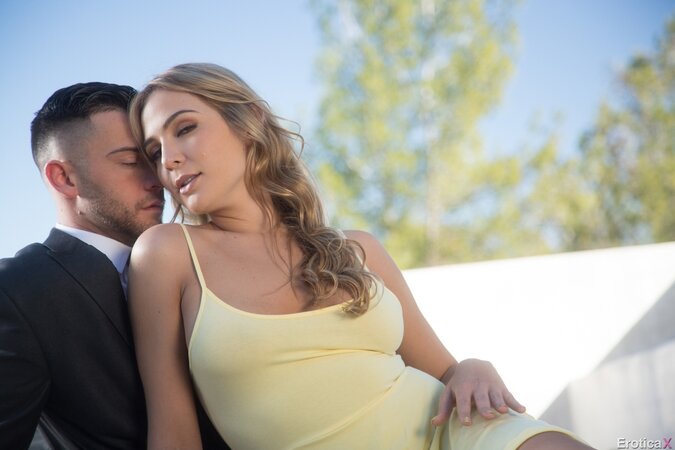 Gorgeous-looking blonde sucks lover's dick and gets fucked till creampie