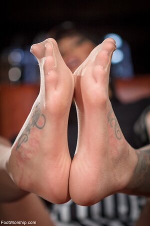 Horny lassies put off heels to display their extremely sexy feet in stockings