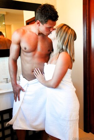 Petite lassie moans while enjoying rough pussy penetration in the bathroom