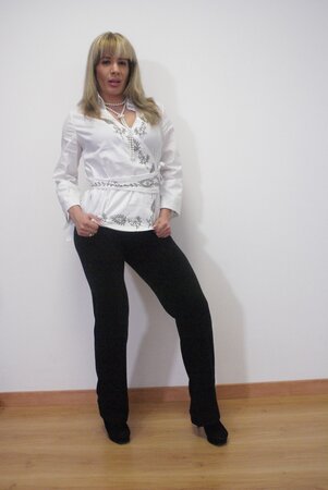 Kinky mature beauty gives skillful blowjob and rides cock at the office