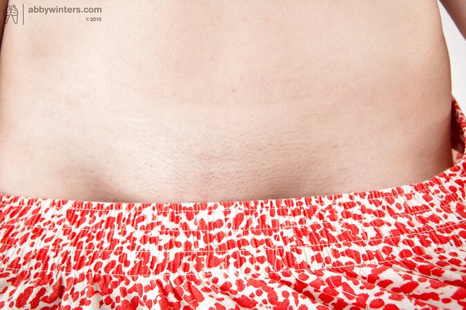 Big booty teaser opens her legs and fingers herself hard