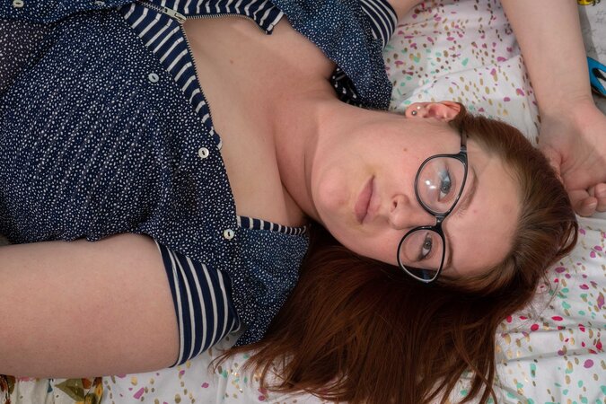 Redheaded beauty showing what she can while teasing hard
