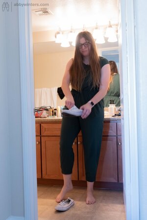 Jacklyn the BBW is changing clothes and looking good as well