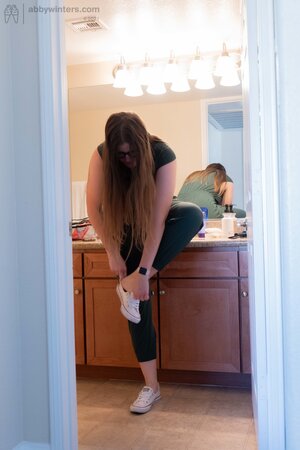 Jacklyn the BBW is changing clothes and looking good as well