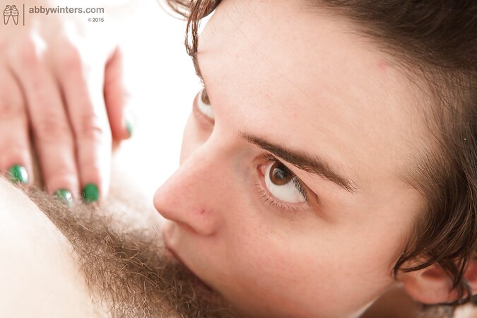 Amateur gallery showing the ultimate hottie with a hairy pussy