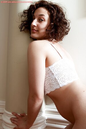 Dana B shows what she can do while totally naked and READY