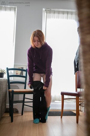 Chick with a meaty backside is here to show what she can show