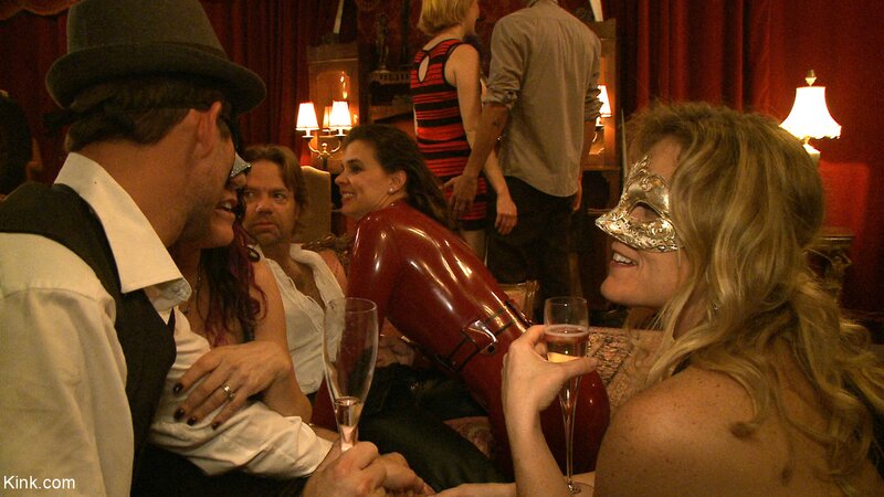 Sexiest twat licking queen gets that hard dick slammed inside her