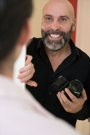 Ukrainian babe fucks a hung dude in front of a shutterbug cuck