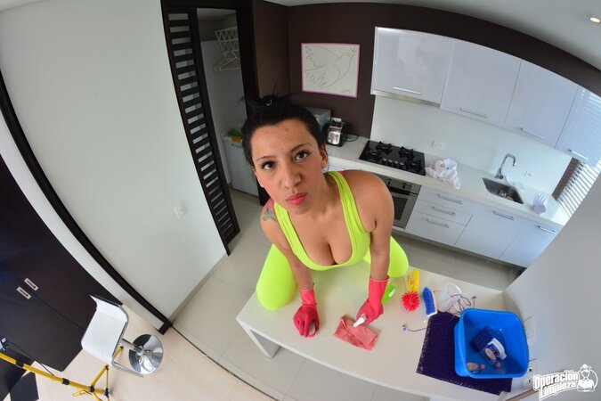 Kinky babe is going to tease you with that bum prior to sex