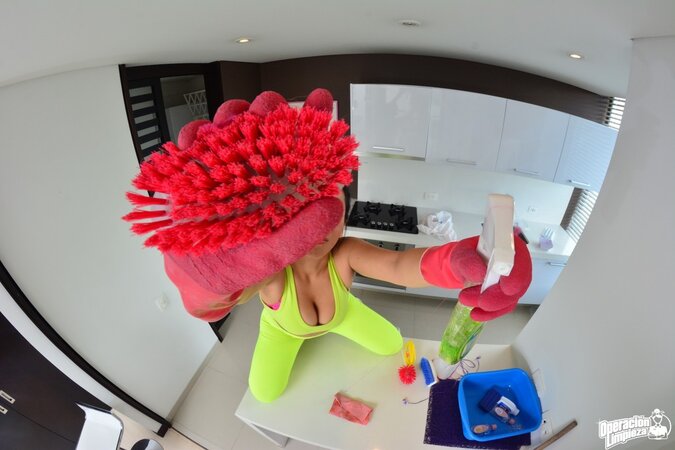 Kinky babe is going to tease you with that bum prior to sex