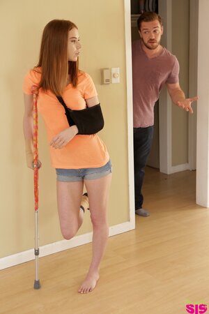 Cum in pussy is just what this injured hottie really needs