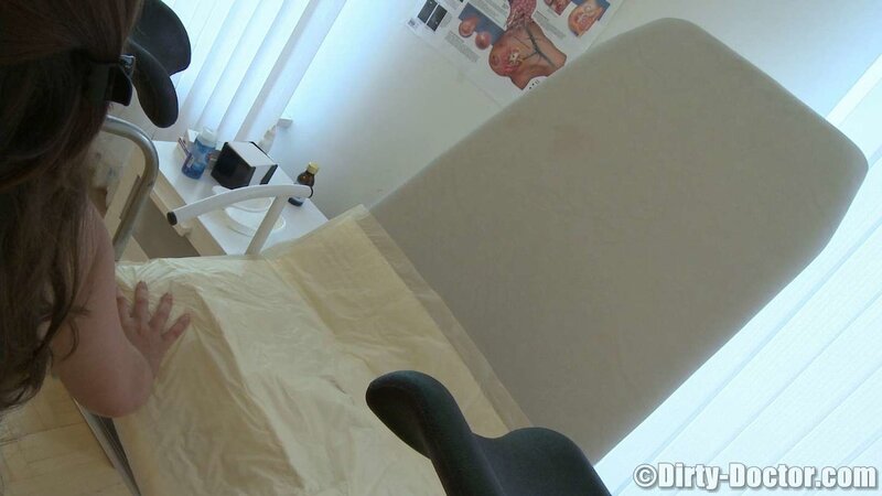 Gaping pussy of a horny brunette is going to be examined