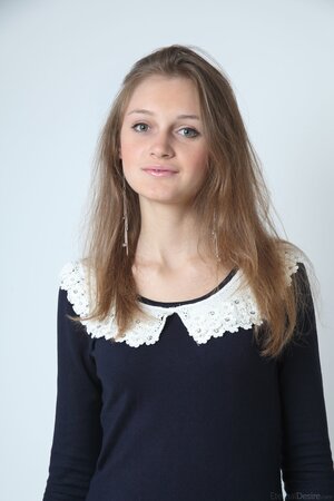 Linessa is a seductive girl that knows how be real kinky