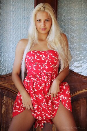 Blonde exudes confidence as she shows her yummy little slit