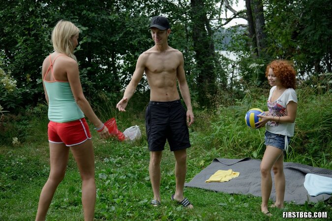 Picnic fuck scene showing two girls that want his boner