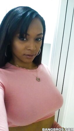 Sexy teen Porsha Carrera’s tits and fat ass caught on camera