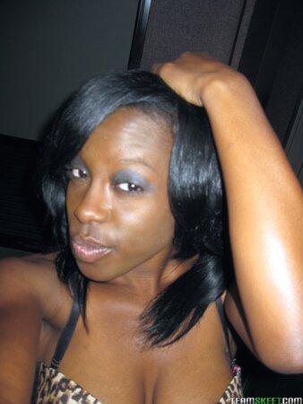 Black whore Jelly Sweets films her naked body to tease her bf