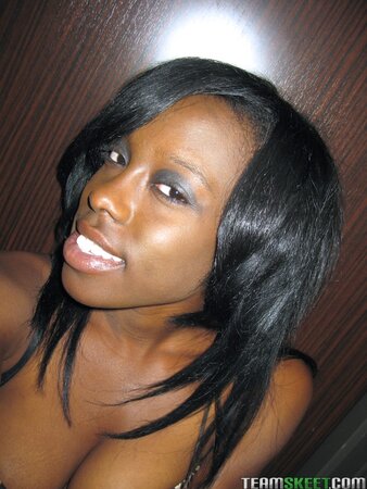 Black whore Jelly Sweets films her naked body to tease her bf