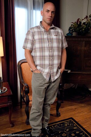 Chloe Camilla can really be considered the star of this one