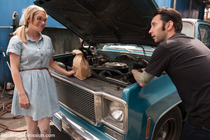 Penny Pax accidentally gets it on with a real gapist today