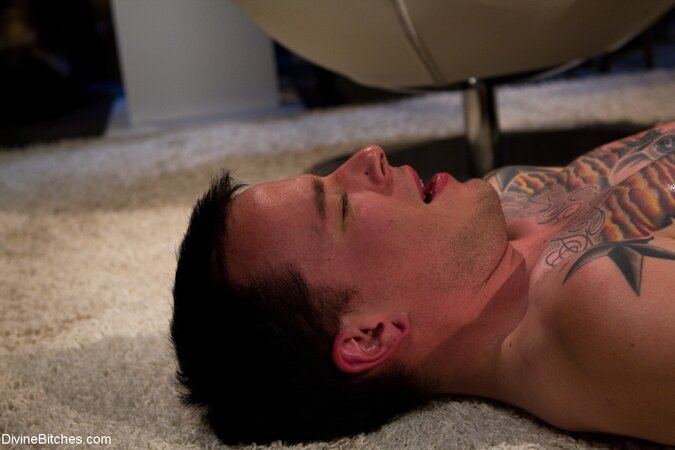 Lorelei Lee is the best blonde you could hope for in femdom