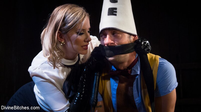 This lovely pornstar's physique is perfect for a real deal domme