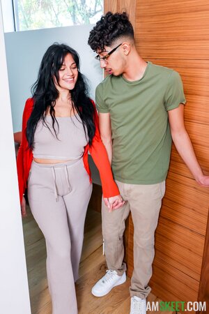 Badass fucking with two MILFs who have a truly gushing kitty