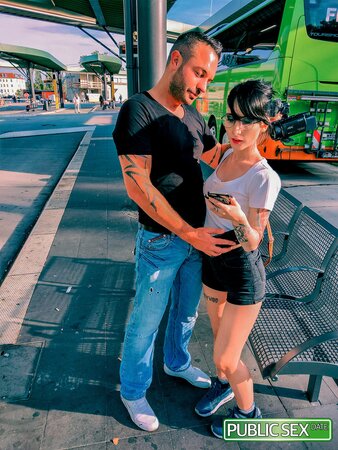 This public sex addict is really skilled at getting fucked