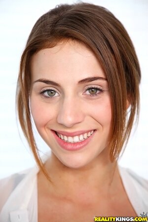 Taylor Barnes has a shiny booty and you will love staring