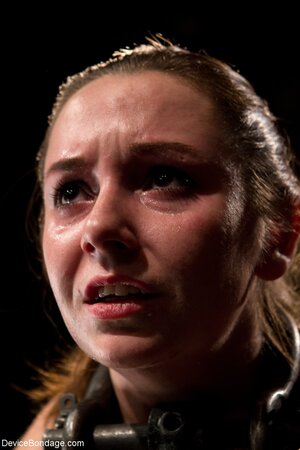 Analia Flores is going to get her ass punished big time today